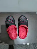 Slippers like crocs red color size 10