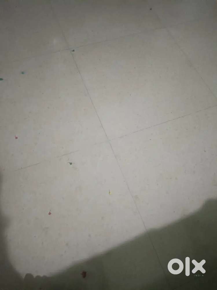 Corner plot jhansi road