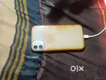 Mera iphone 11hai