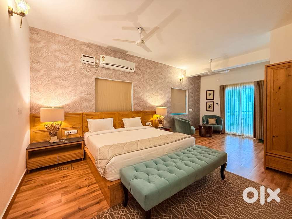 4 Bedrooms Luxury BayView House