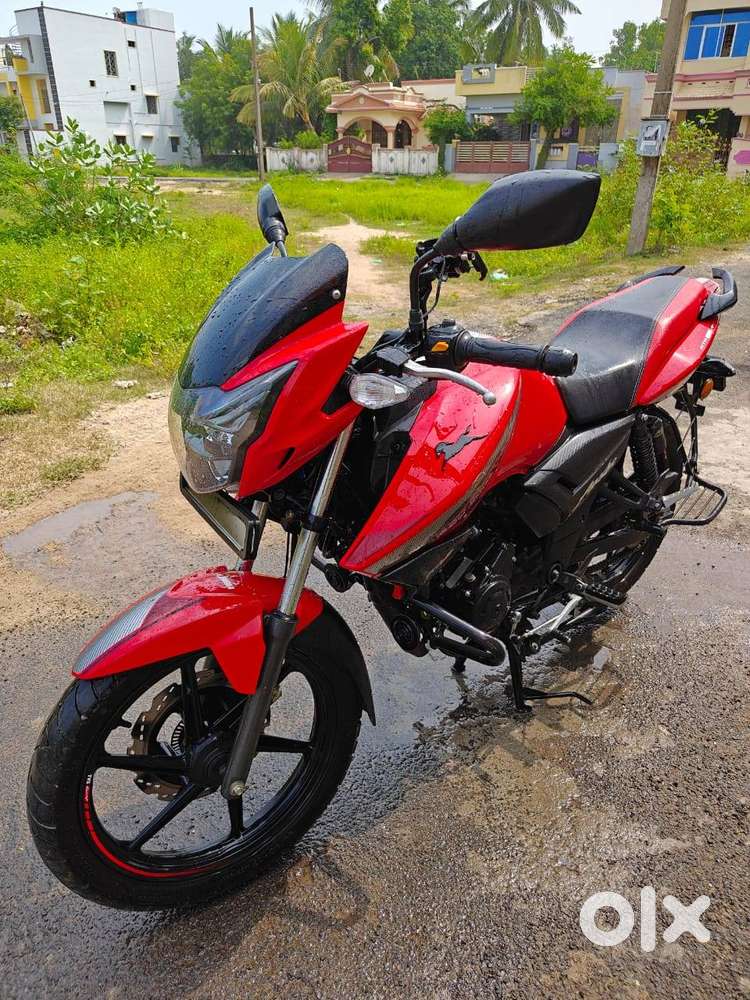 TVS Apache RTR 160 2V – 2023 Model (Red Colour) – Showroom Condition!