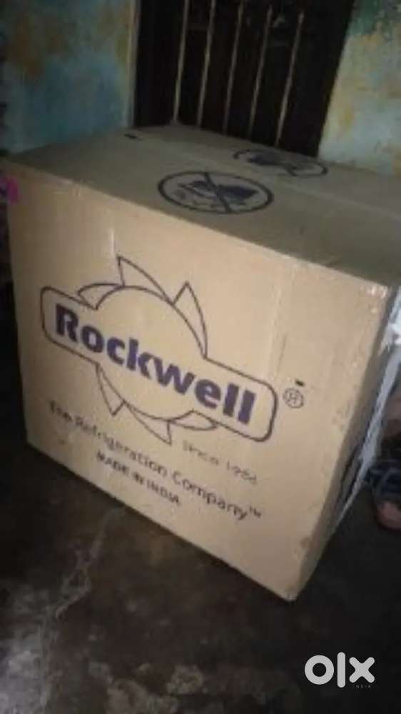 Rockwell 250SDU Hard Top Deep Freezer