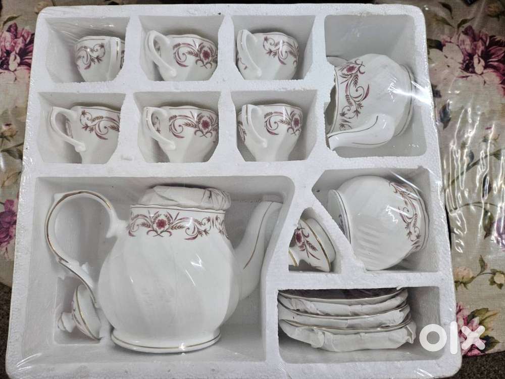 Bone China Tea Set
