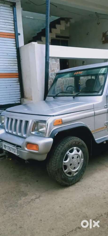Mahindra Bolero 2005
