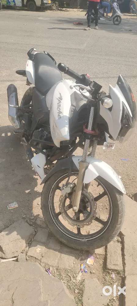 Bike sell apache RTR 180