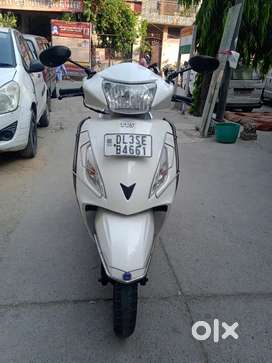 Good condition LIKE NEW CONDITION