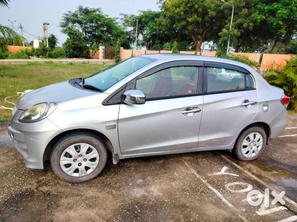 Honda Amaze 2014