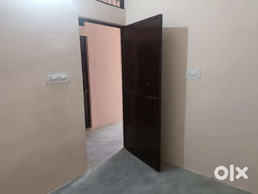 Single room for bachelors near Vijaynagar bypass