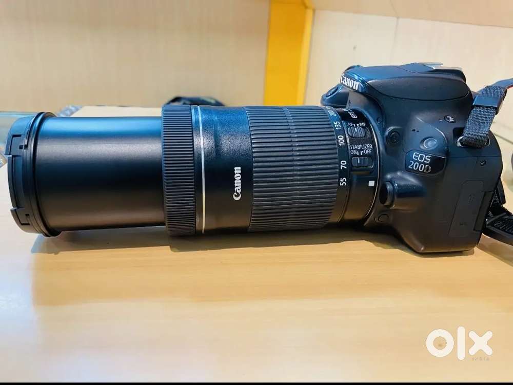 Canon 200d for sell