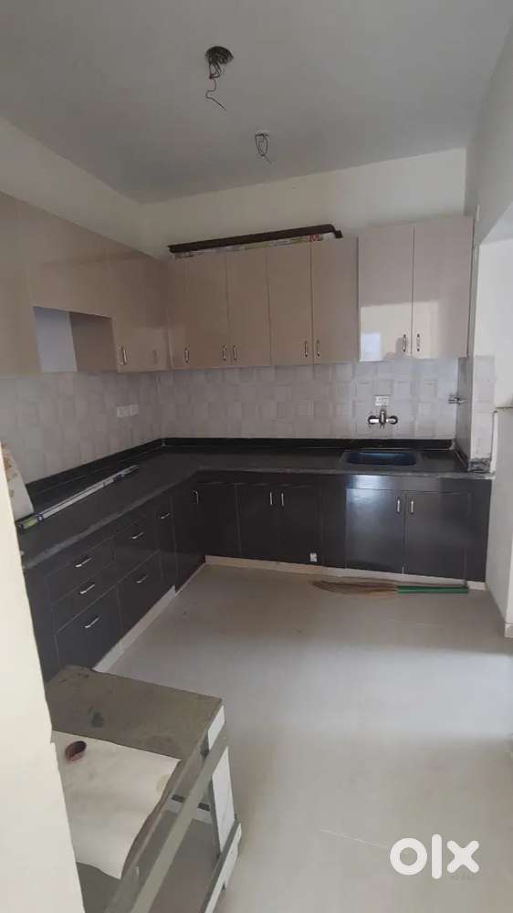 2 bhk semi furnished flat