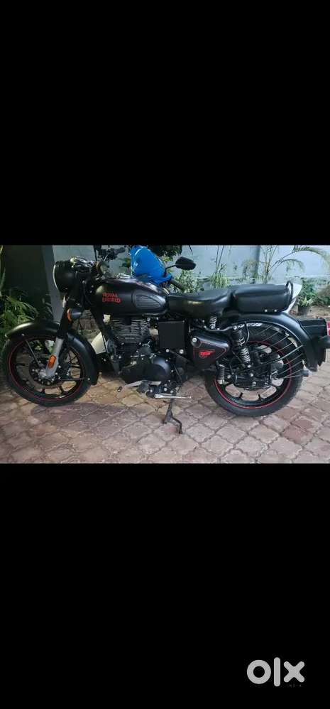 Royal Enfield (Classic 350)
