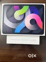 Apple iPad Air 4th Gen 10.9 Wifi with Pencil 2nd Gen in Mint Condition