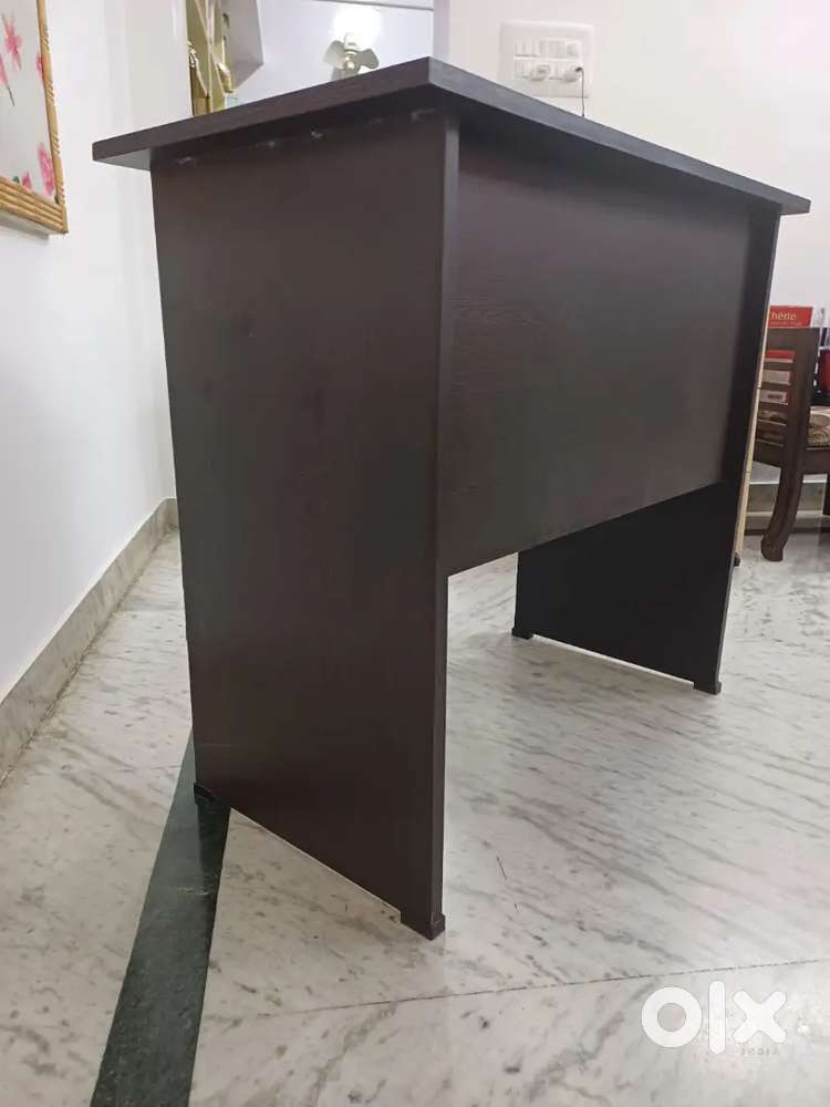 Study table