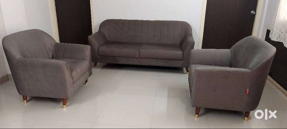 Sofa 3 seater plus two units of 1 seater