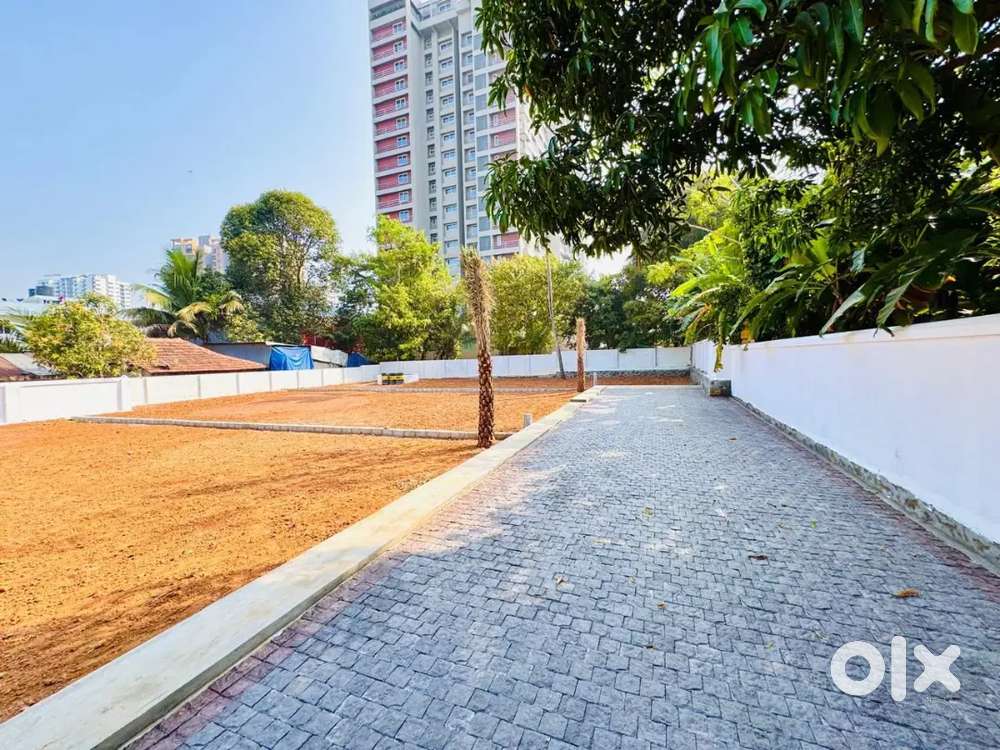 PREMIUM RESIDENTIAL LAND AT EDAPALLY THRIKAKKARA