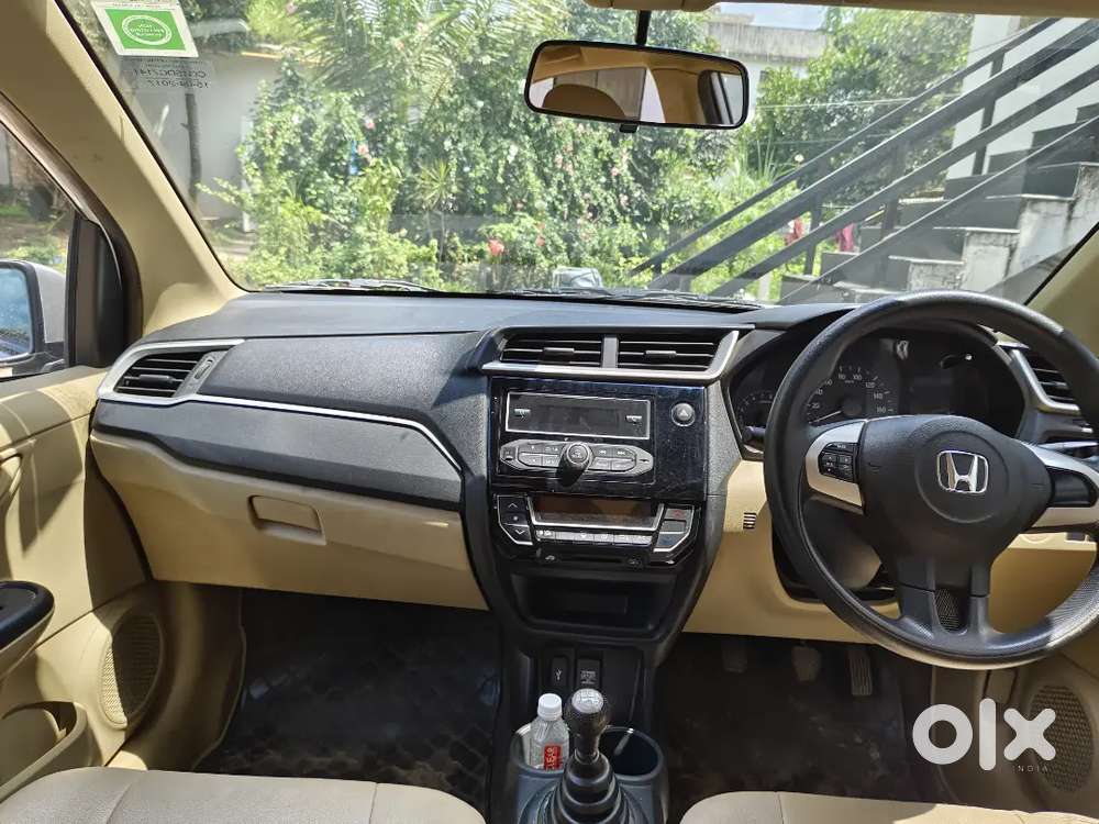 Honda Amaze 2017 Petrol 46652 Km Driven