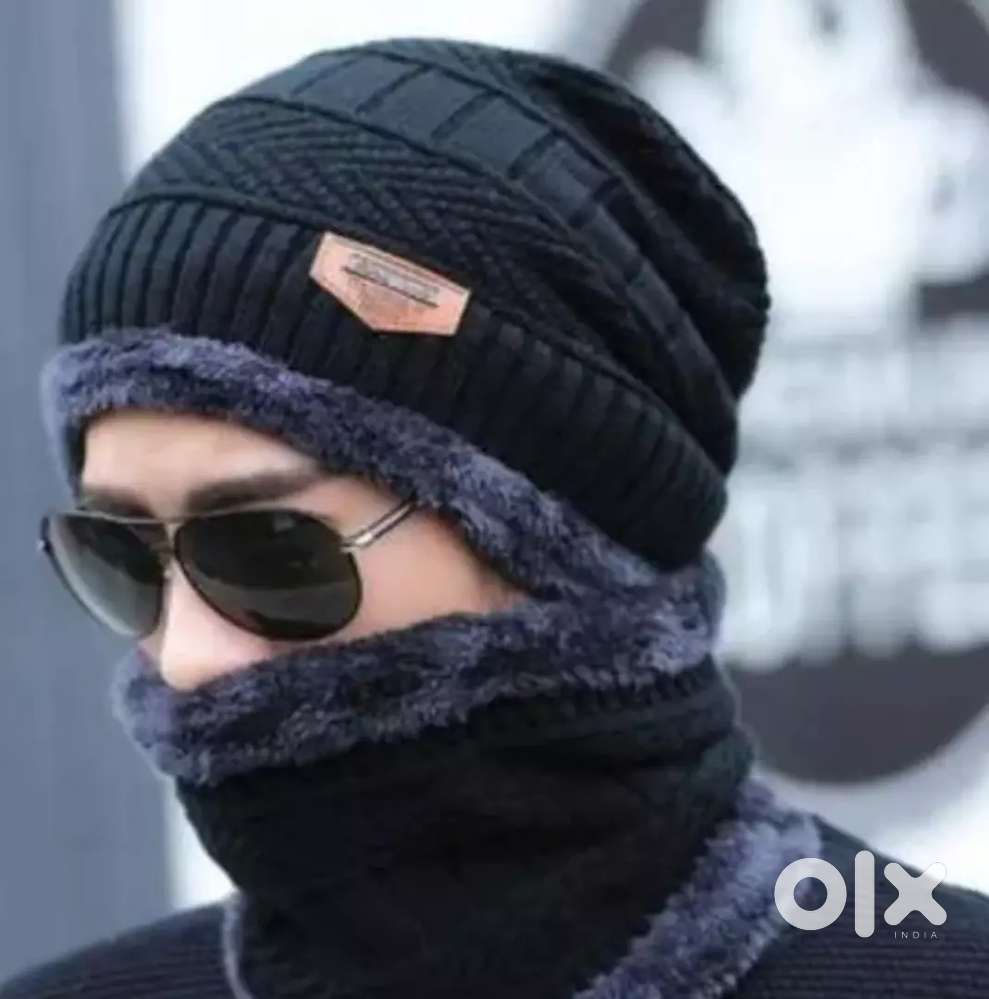 Unisex muffler cap and gloves