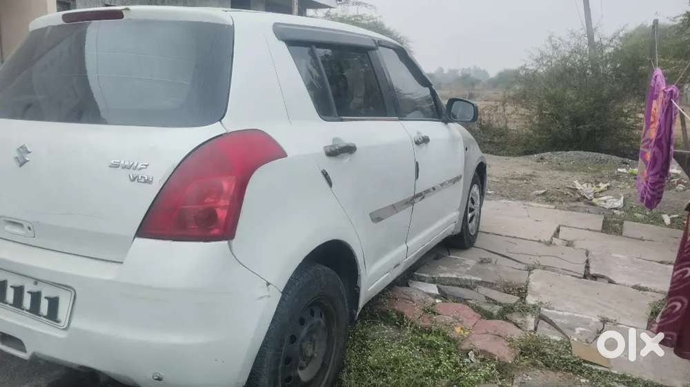 Maruti Suzuki Swift 2010