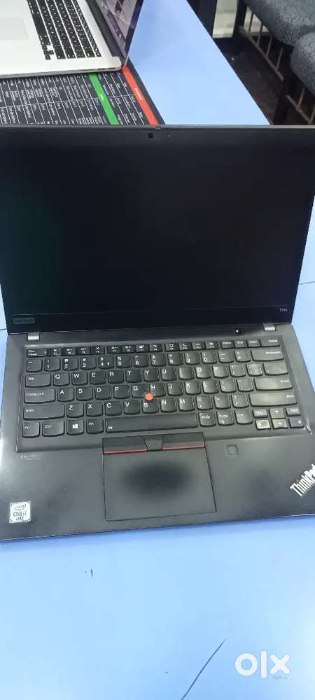 Lenovo ThinkPad T14s business laptop core i7-10th Gen ultraslim model