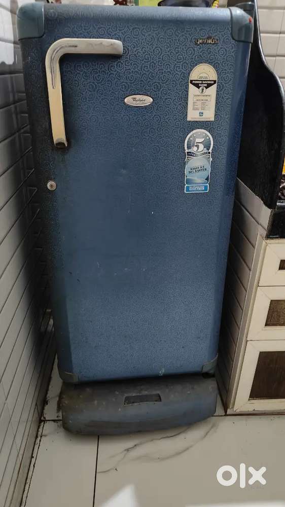 whirlpool fridge 5 star Good Condition