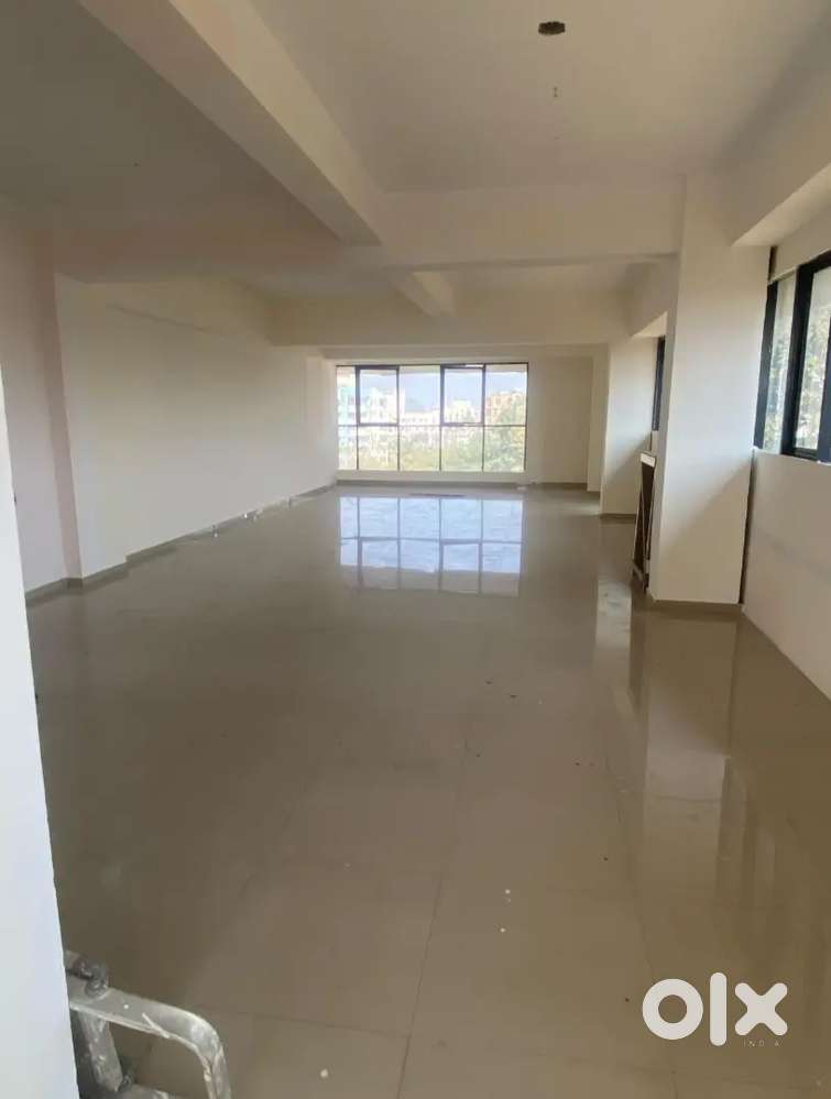 Commercial Office Space Rent 1000 sqft Tarabai Park Main Road Touch