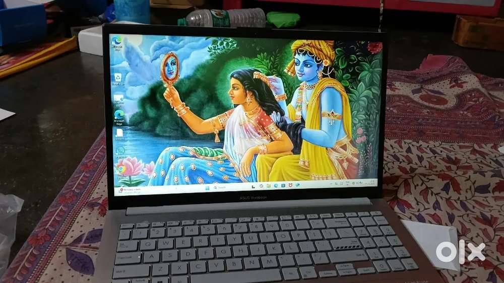 My laptop is selling