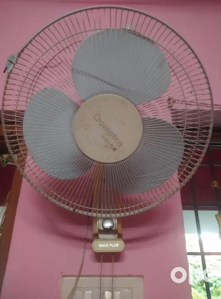 Crompton Wall fan