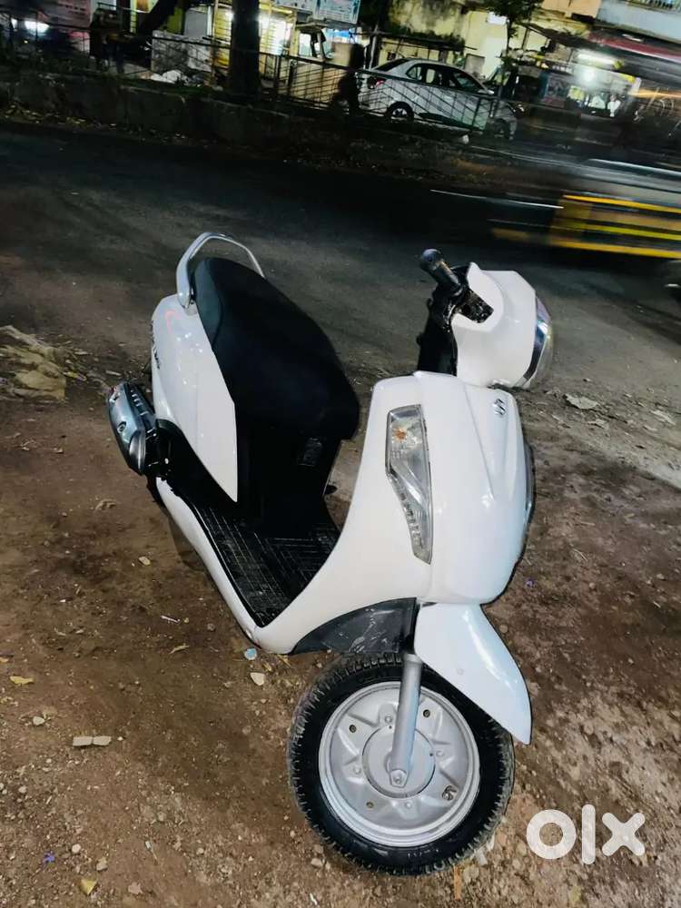 2nd oner argent selling all good condition