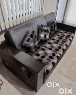 Sofa set with centre table
