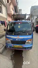 गाड़ी बेचना हे Tata Ace