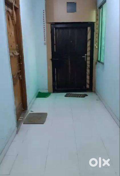 3 bhk flat for sale in ashok kunj.