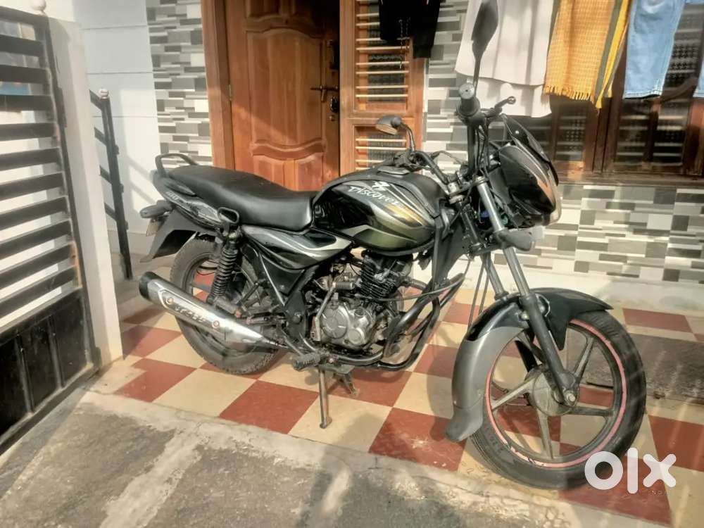 Well maintained,self start,new battery, new  insurance emission test