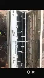 Whirlpool AC 1 ton