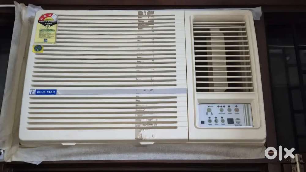 Window AC in working condition
