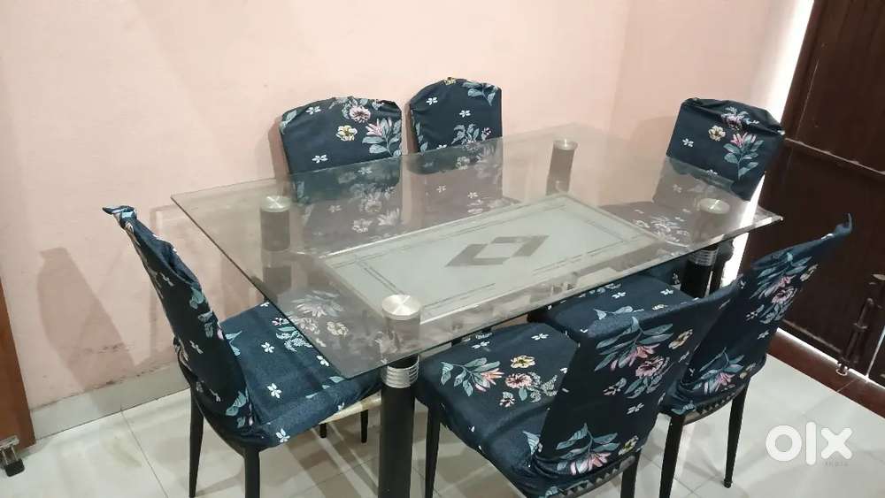 Dinning table