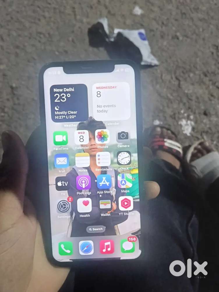 IPHONE X..