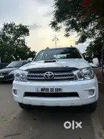 Toyota Fortuner 2010 Diesel 95680 Km Driven PAPER OK LOCATION KHANDWA