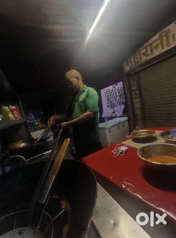 Chinese cafe ke liye karigar chahiye