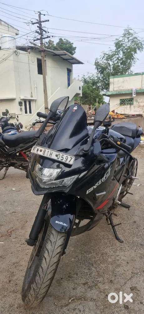 Gixxer 150 sf full condition