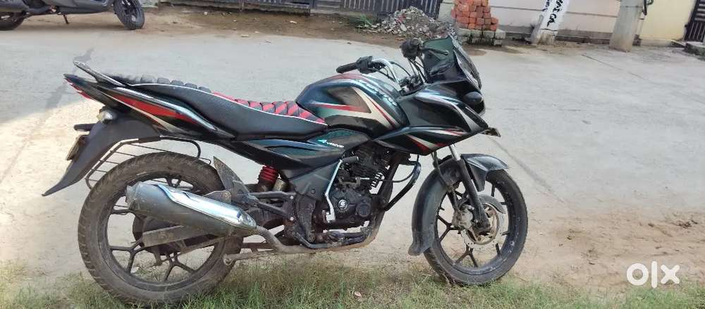 Bajaj discover 150f