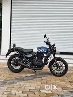 Hunter 350 low km 8000 model 2023 single owner finance available