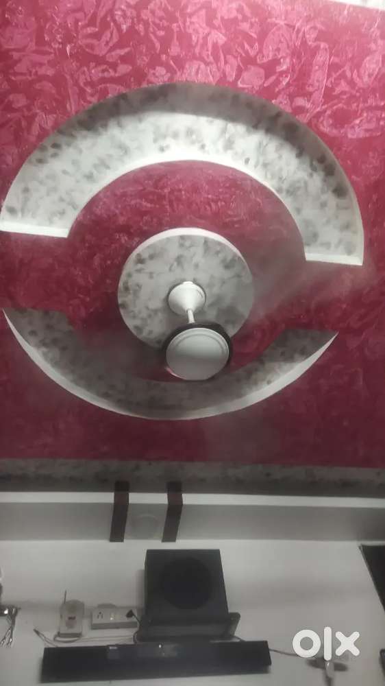 Room opposite Piccadilly hotel alambagh L.K.O for office & Bachelors