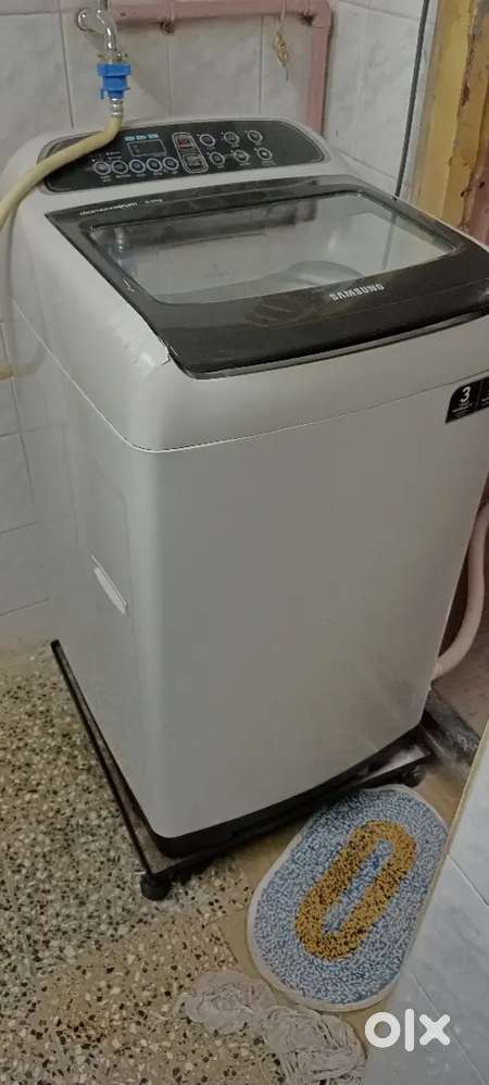 Samsung washing machine 4 years old for sale