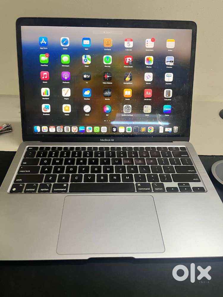 MacBook Air M1 2020 – Mint Condition, 256GB SSD