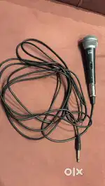 Mic with aux cable