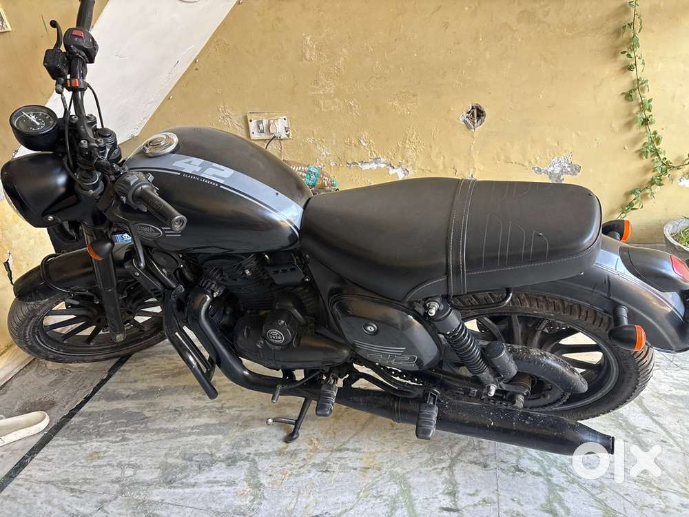 good condion jawa 42