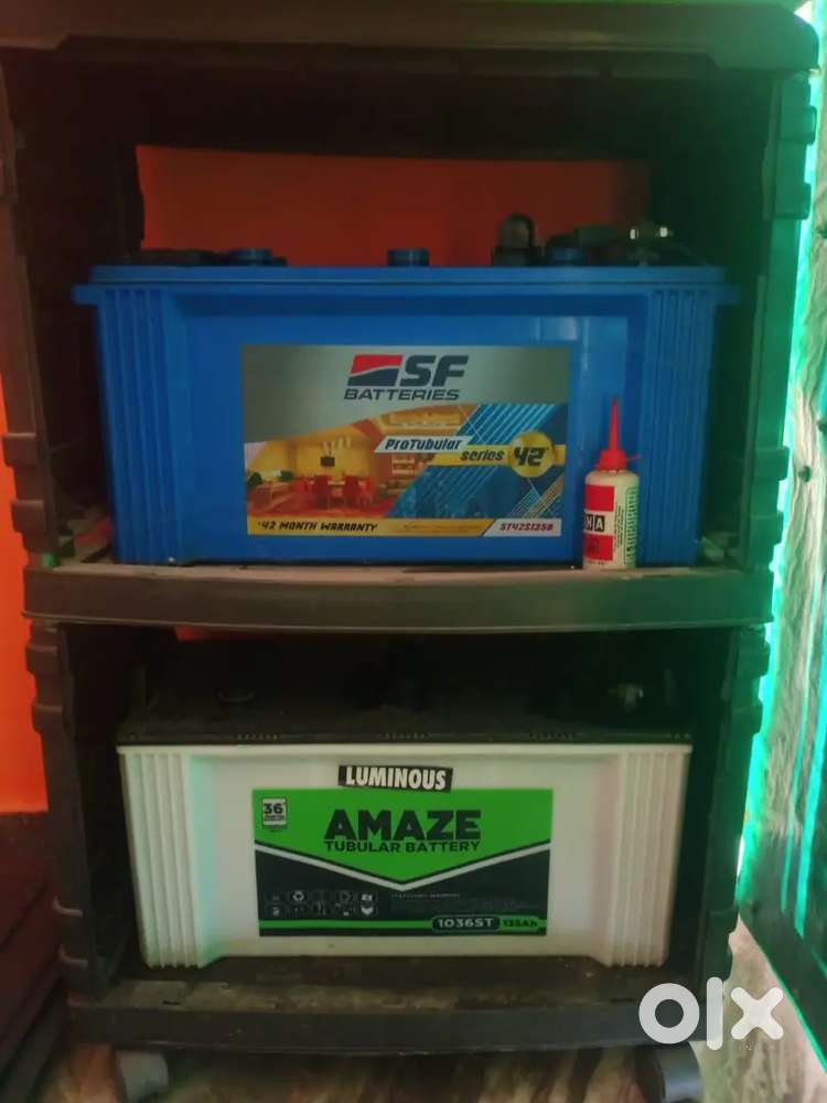 Brand new Two battery inverter and battery