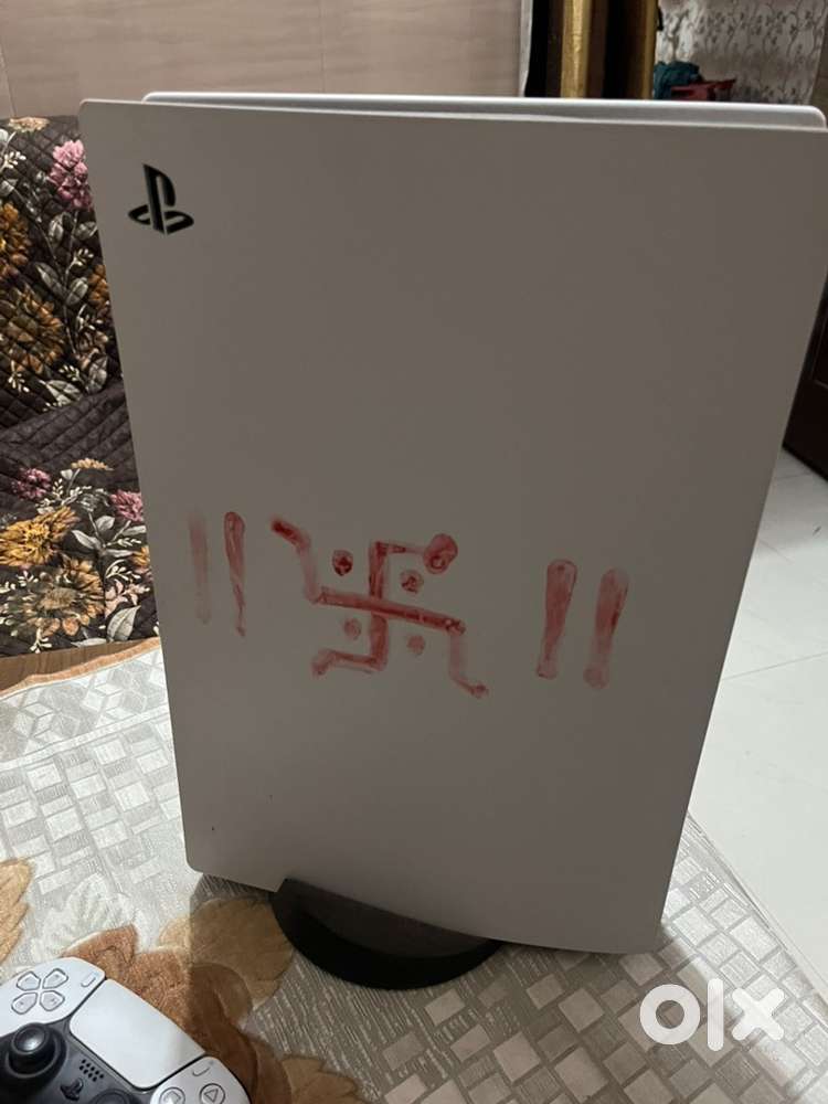 PS5 ( fat version)