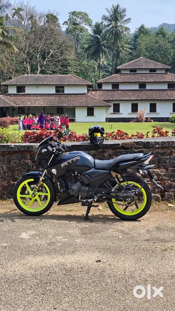 TVS Apache RTR 180 Matt Black