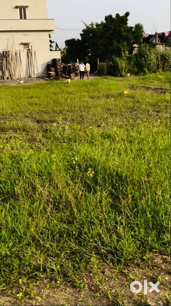 proposed అమరావతి ఔటర్ రింగ్ road కీ అతి దగ్గర లో